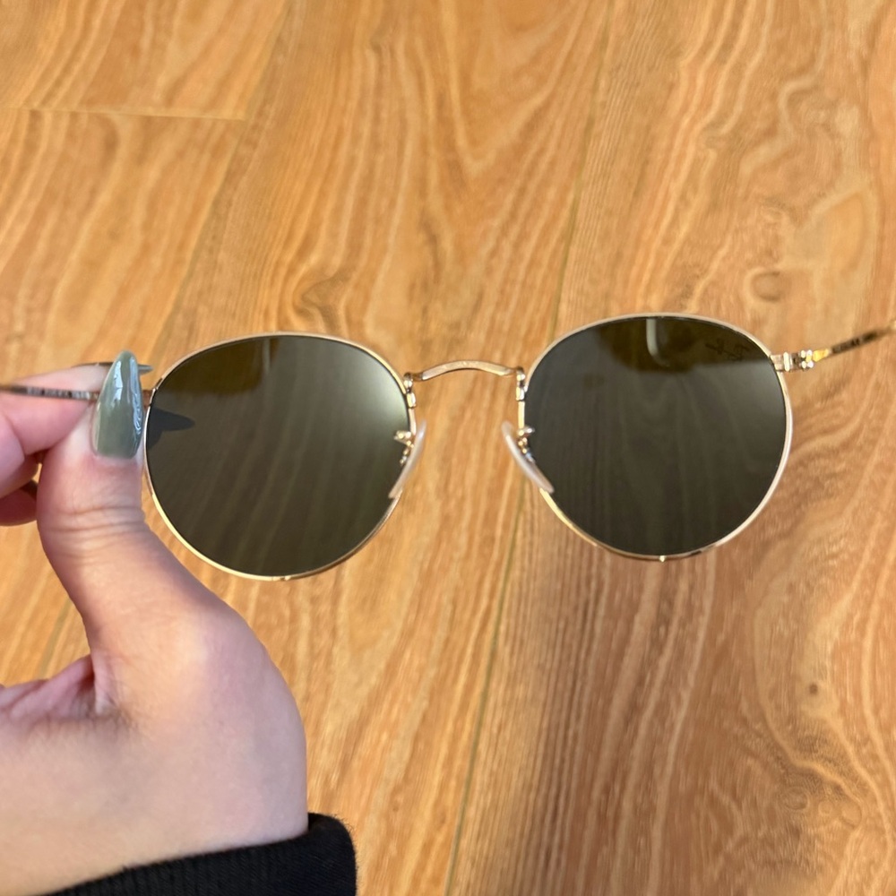 Ray-Ban Icons 50mm Round Metal Sunglasses - Picture 5 of 7